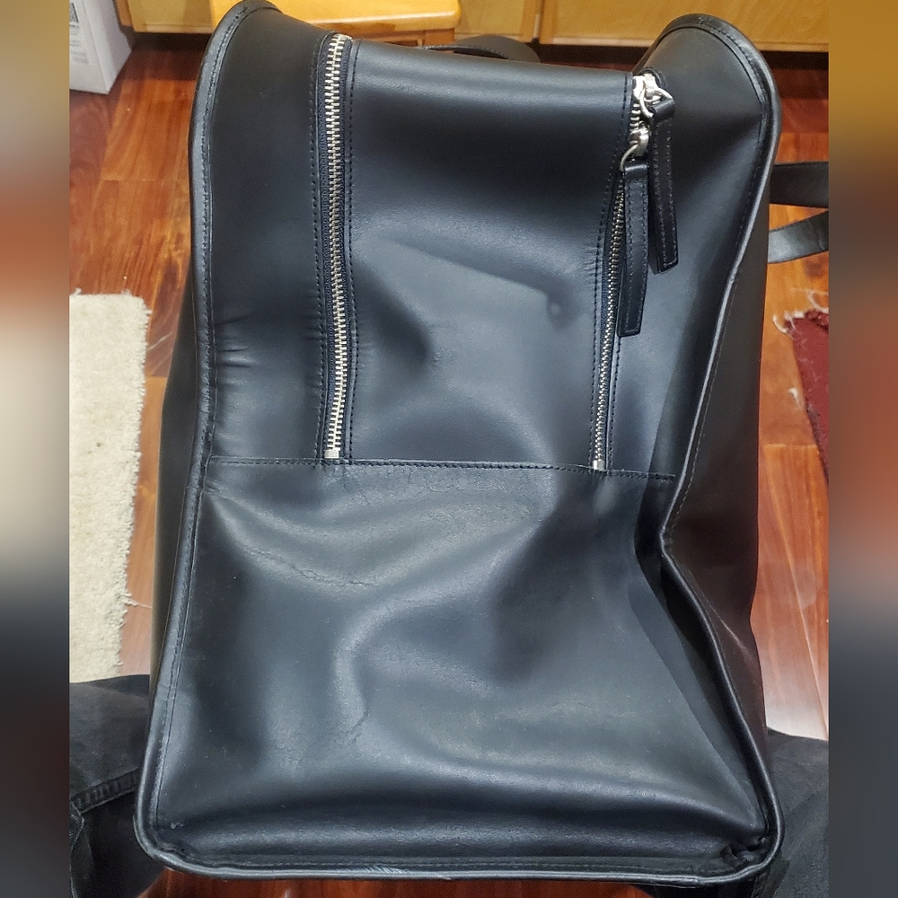 Vintage Banana Republic leather weekender bag - Picture 2 of 16